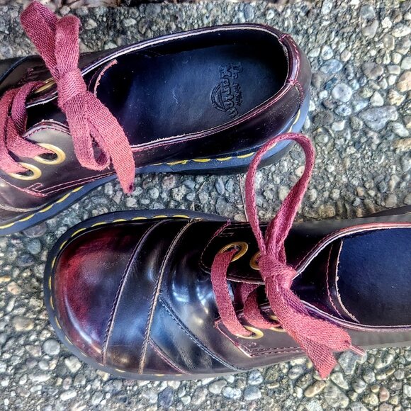 Dr Martens US 8 / EU 39 Burgundy Vegan Leather 1461 Oxfords - LIKE NEW - Picture 3 of 7
